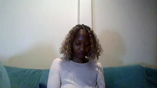 Hardnipples8's Live XXX Chat