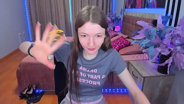 Chat XXX en directo de NikaRain