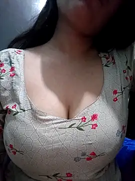 Kavita_ji Chat XXX in diretta