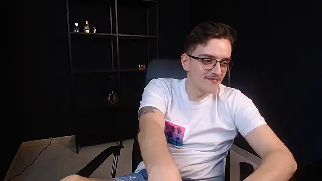 Chat XXX Live FelixStarkk