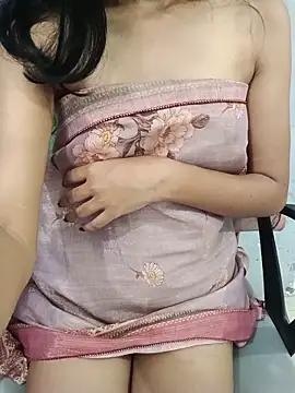 Daizy_Shah Adlı Modelin Canlı XXX Sohbeti