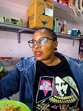Chat +18 de Goddess_of_Hearts ao vivo