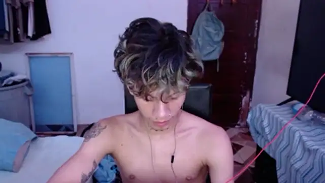 andy_dan18 Chat XXX live