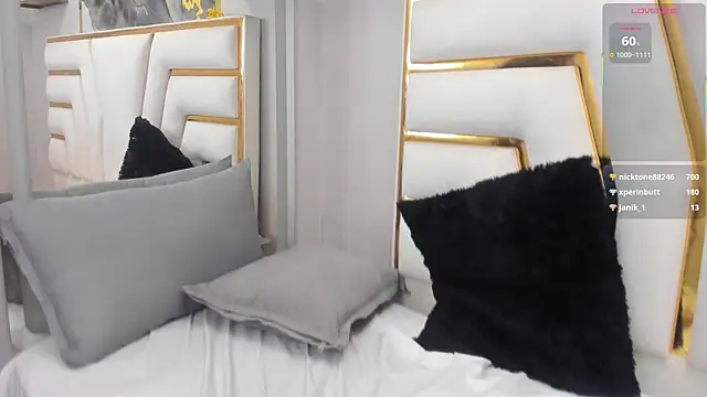 NalaRosse Show in webcam