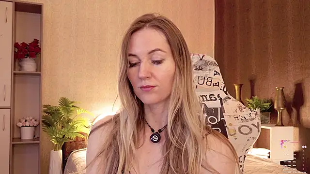 Hello_Lisha webkamerás műsora