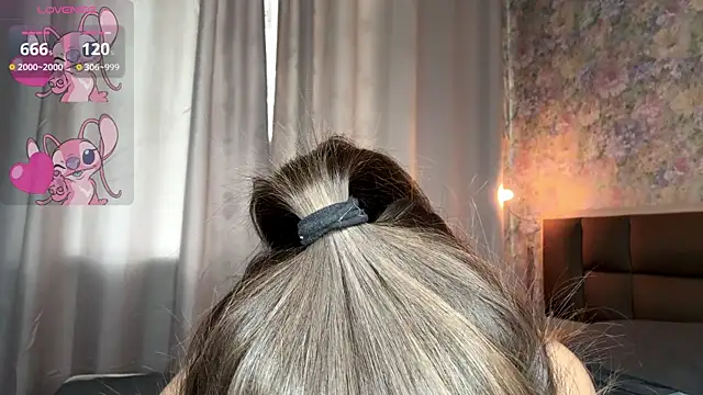 Živý XXX chat LoraDavi