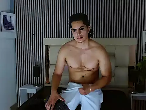 Alex_Wolft webcam show