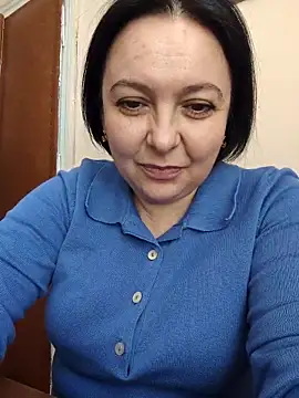 XXX chat uživo modela EmmaEmmy40
