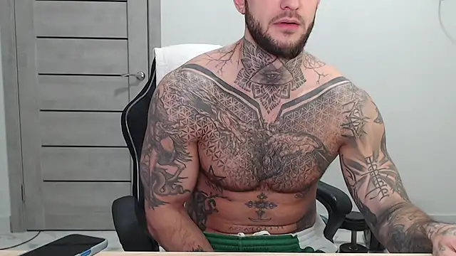 maxi_foxxx: вебкам-шоу