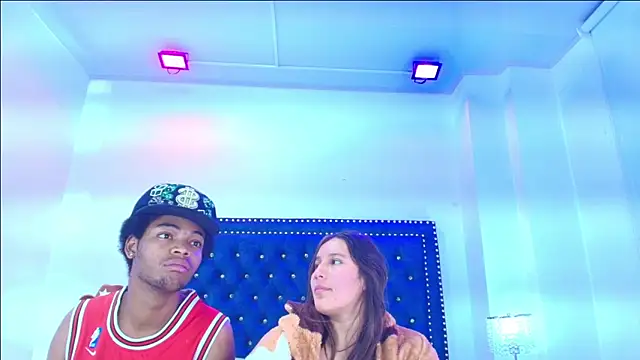 Cristal_and_luke Webcam Show