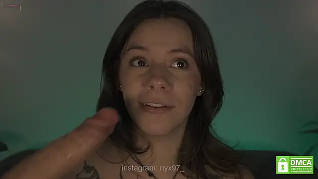 nyx_97's Live XXX Chat