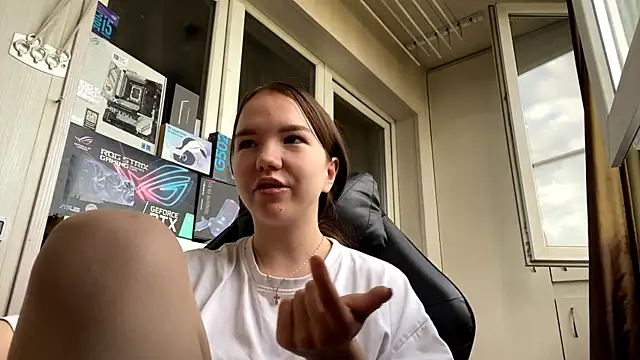 FewerCadre – Naživo XXX chat