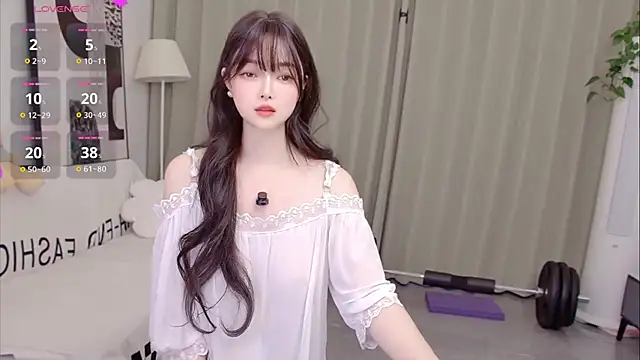 uikyy1's Live XXX Chat