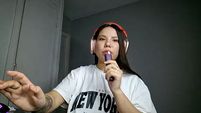 Sarahberts webcam show