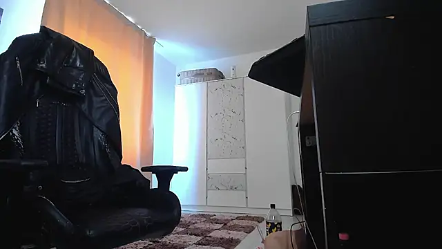 liamaesthetic Adlı Modelin Web Kamerası Şovu