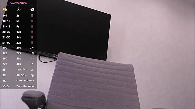 XXX chat uživo modela VelvaVasso