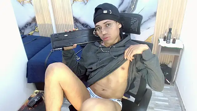 Chat XXX ao vivo de DaviidBuckx_