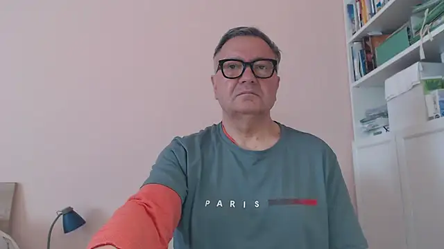 YOU6me Live XXX-chat