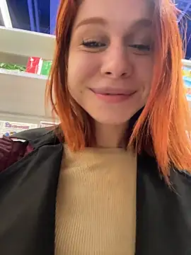 RosieSecret's Live XXX Chat