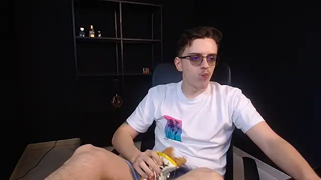 FelixStarkk 라이브 XXX 채팅