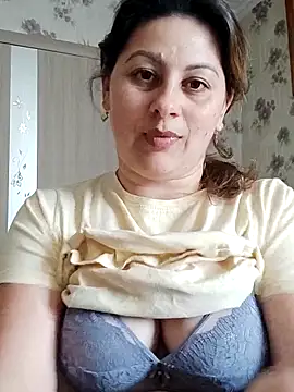 XXX chat uživo modela Soli9999