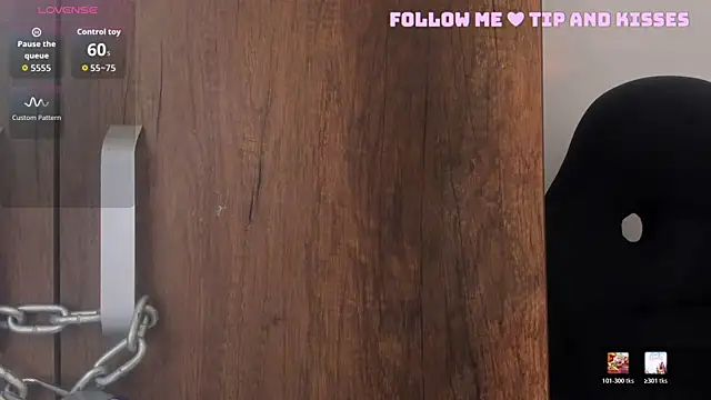 Chat +18 de LilithBloom7 ao vivo