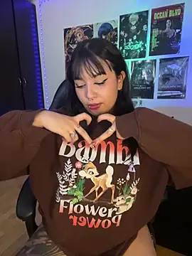 Hinataaa_のライブXXXチャット