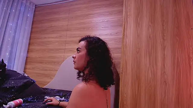 kiara_lp – Naživo XXX chat