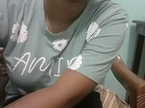عرض كام NayraG
