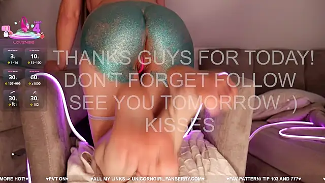 Czat XXX na żywo – unicorngirl1