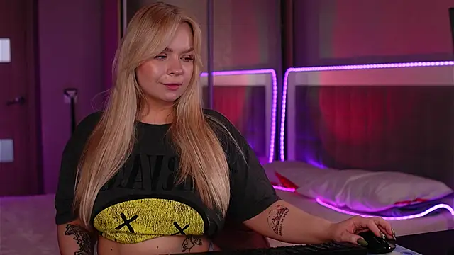 Chat +18 de LisaLove3 ao vivo
