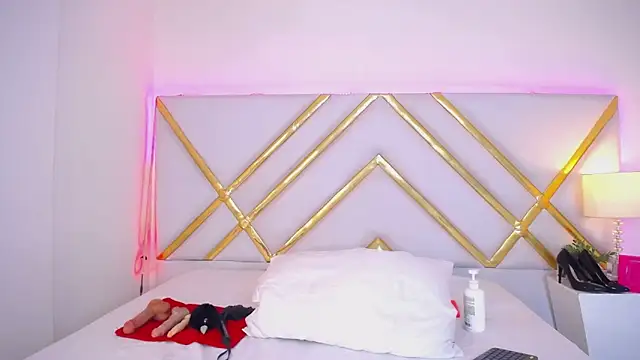 Živý XXX chat laila_stilwiills