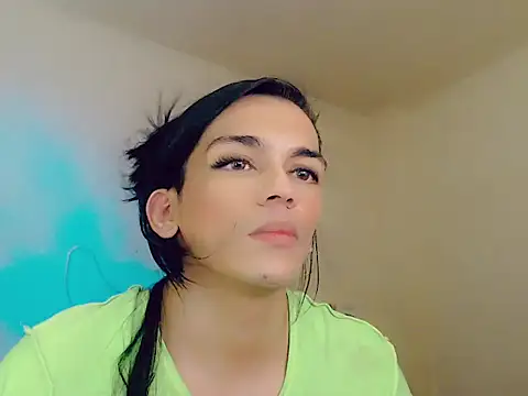 Chatroom XXX en direct de kimkardasha98