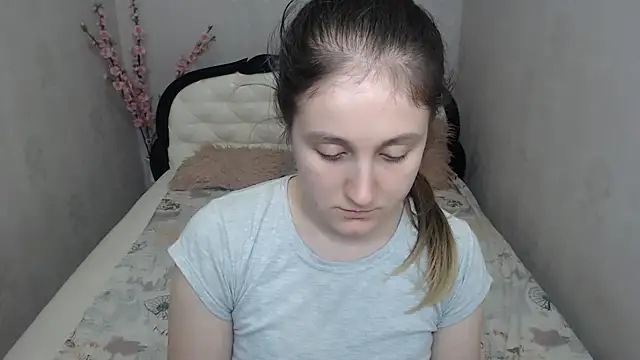Holliy_Cooper Chat XXX in diretta