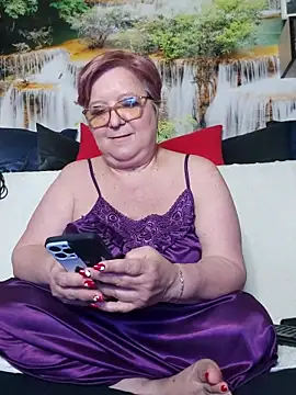 Chatroom XXX en direct de QueenPammy1