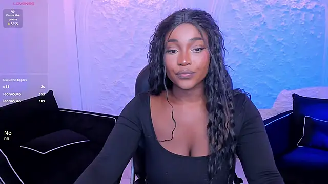 XXX chat uživo modela SavannahStorm