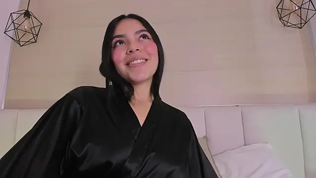 Chat +18 de Haily_b ao vivo