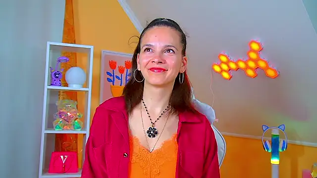 Chatroom XXX en direct de LeonaLane