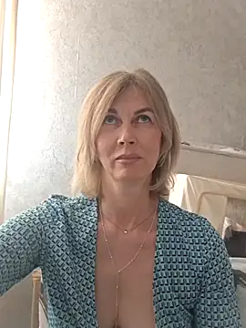 Živý XXX chat stellahere8