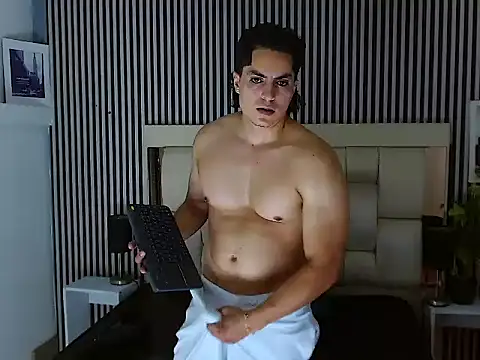Alex_Wolft Chat XXX in diretta