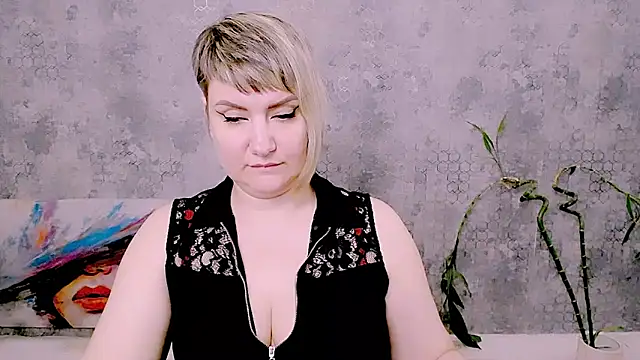 Živý XXX chat Djullia
