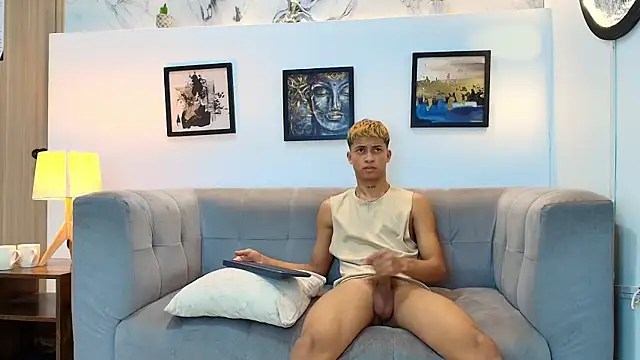 XXX chat uživo modela GOLD_BOYS