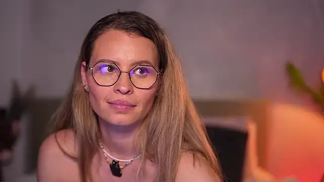 BrandyWhite's Live XXX Chat