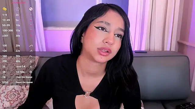 alison_ferrera_'s Live XXX Chat