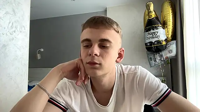 Онлайн чат XXX SoloFury