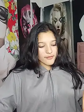 Sweet_Innocence_ Live XXX Chat