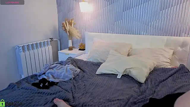 Aleks-caster Adlı Modelin Canlı XXX Sohbeti