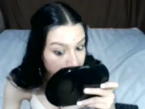 BellaNoirXXX's Webcam Show