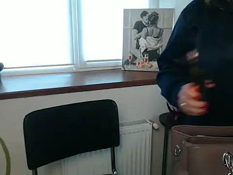 Milfa_meddison: απευθείας συνομιλία ΧΧΧ