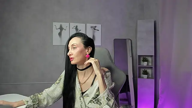 Avrora_Mars Show in webcam